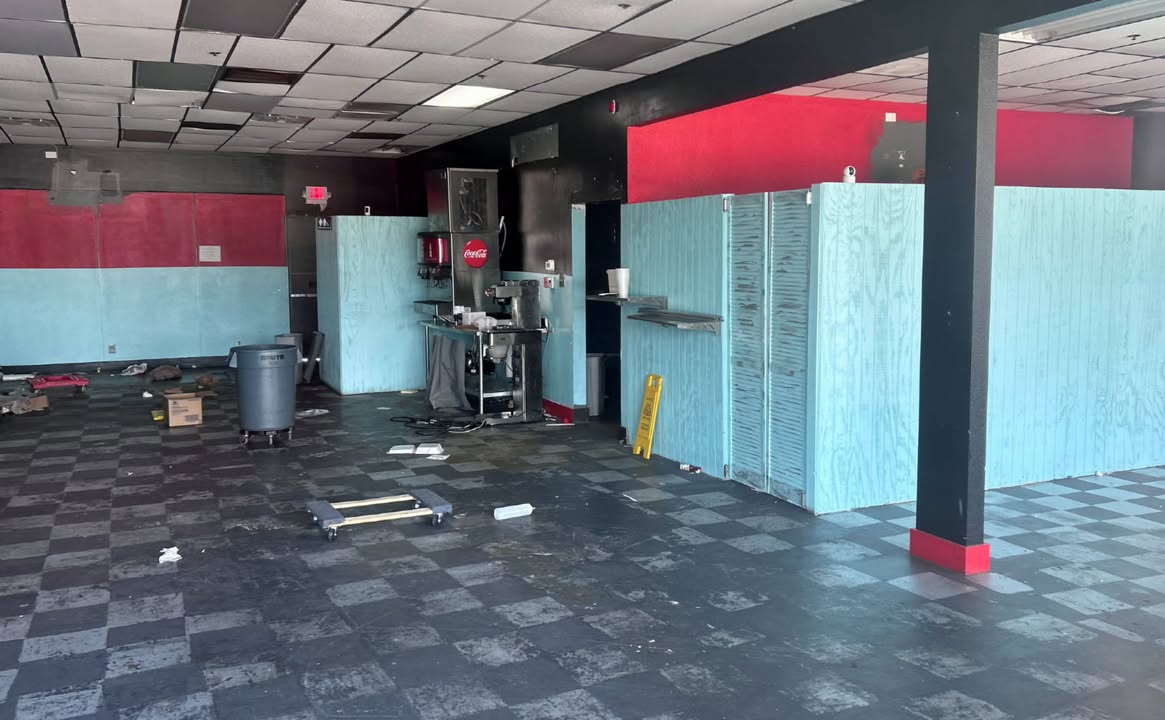 BURGER FRESH HUMBLE APPEARS TO HAVE CLOSED