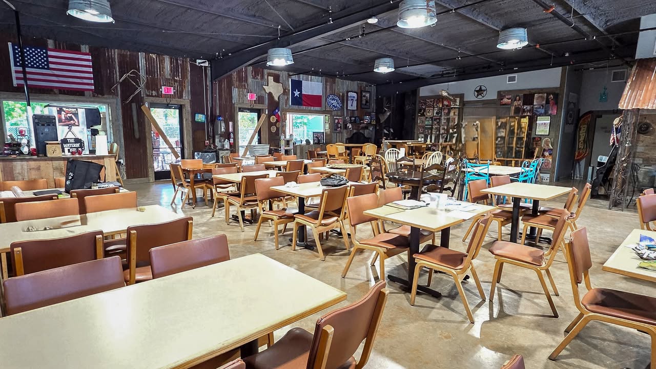 The Rusty Buckle Reopens Friday in New Caney