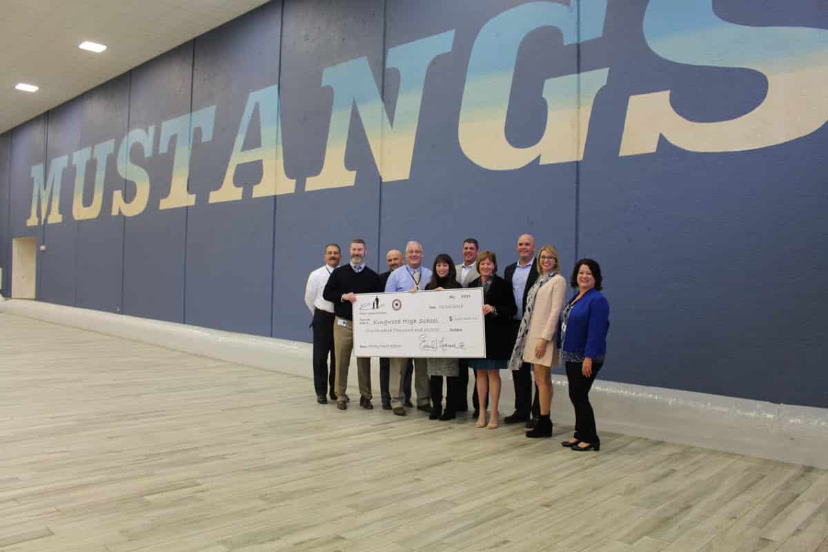 Emeril Lagasse & Ingram Lee Foundations Donate $100,000 to Kingwood High School for Hurricane Harvey Restoration
