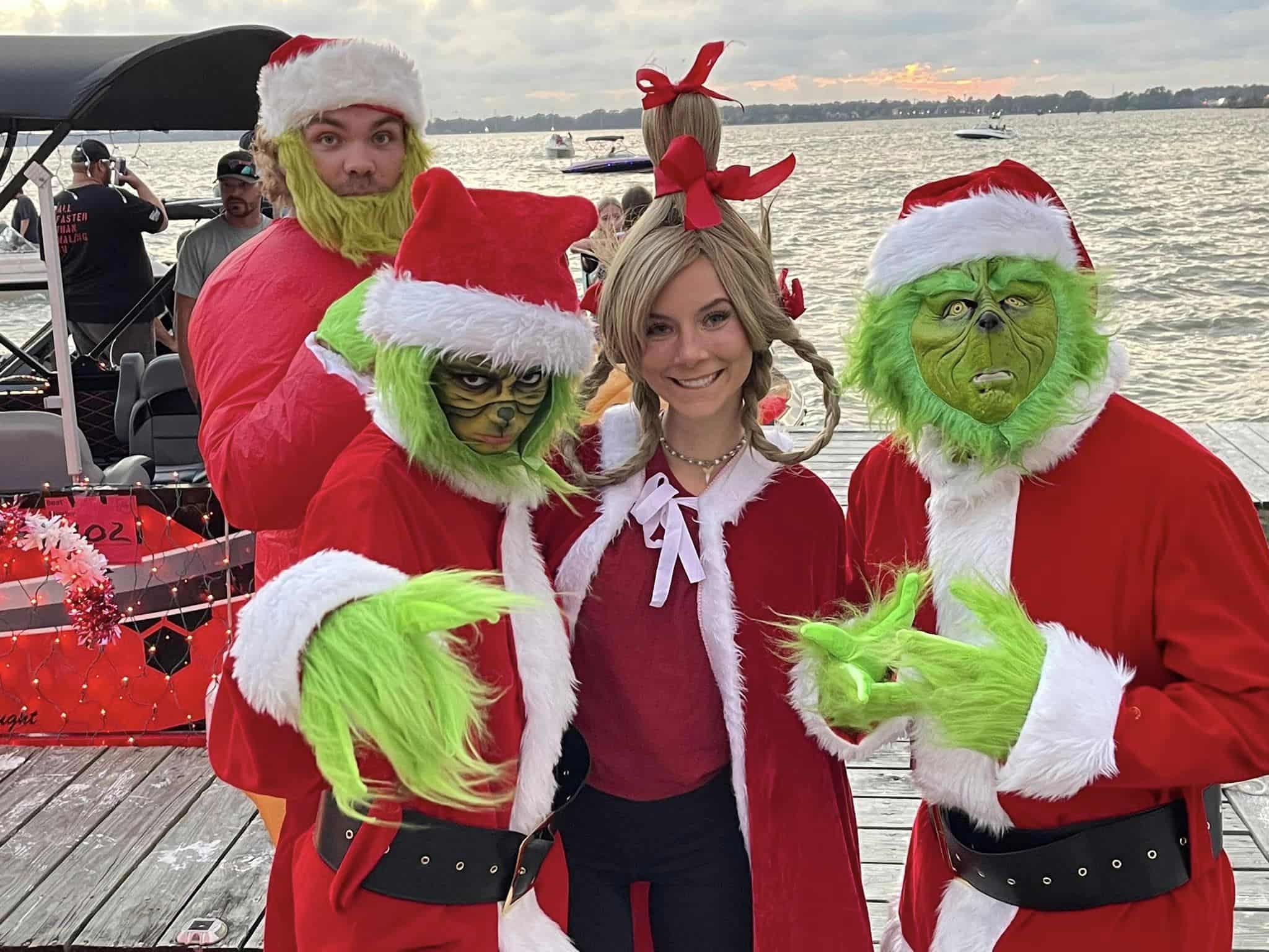 The Lake Houston Christmas Boat Parade is back! December 2, 2023