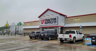 Tractor-Supply-Crosby-Huffman-2024-04-08 08.04.43