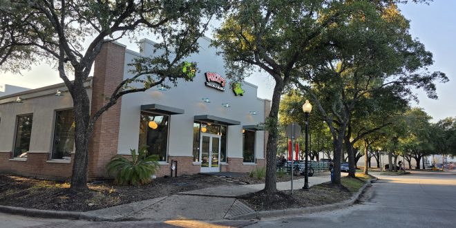 Fuzzy’s Tacos and Margs Now Open in Kingwood